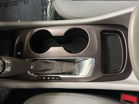 Used 2017 Chevrolet Malibu LS FWD image 12