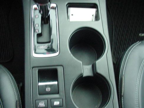 Used 2018 Subaru Outback 2.5i Limited image 20