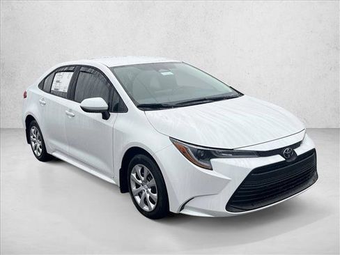 New 2026 Toyota Corolla LE image 7