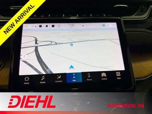 Used 2022 Jeep Grand Cherokee Summit AWD/4WD image 34