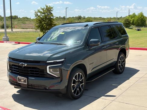 Used 2025 Chevrolet Tahoe RST w/ Advanced Technology Package RWD image 13