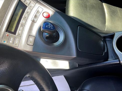 Used 2015 Toyota Prius Persona Series FWD image 17