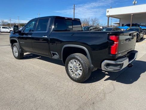 Used 2024 Chevrolet Silverado 2500 LTZ w/ LTZ Convenience Package image 4