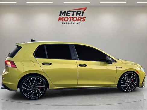 Used 2022 Volkswagen GTI Autobahn image 10