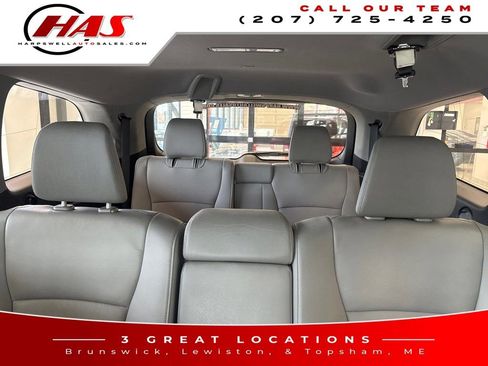 Used 2017 Honda Pilot Touring image 10