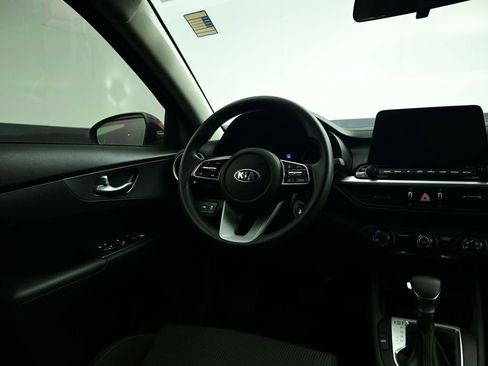 Certified 2020 Kia Forte LXS image 38