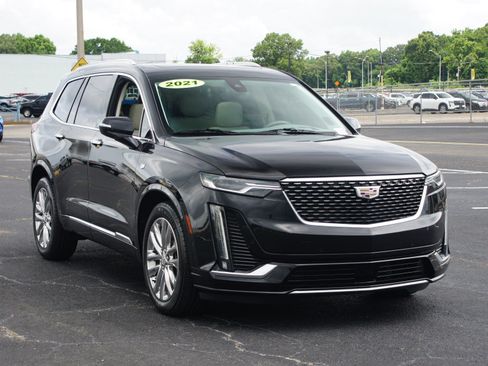 Used 2021 Cadillac XT6 Premium Luxury FWD image 26