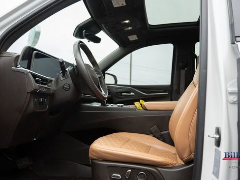 Used 2023 Cadillac Escalade Sport AWD/4WD image 10