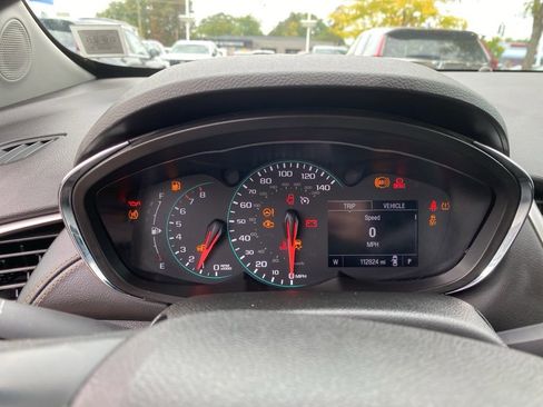 Used 2017 Chevrolet Trax LT w/ Sun & Sound Package image 22