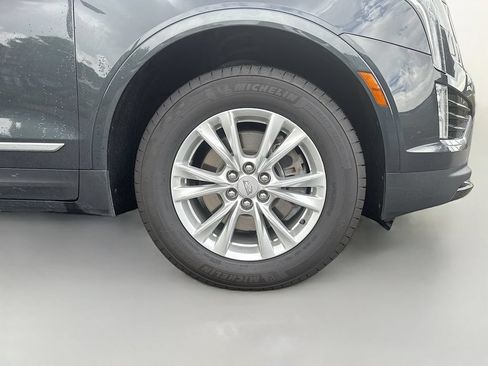 Used 2023 Cadillac XT5 Luxury FWD image 11