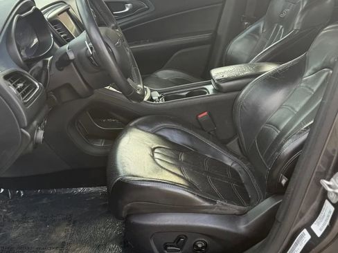 Used 2015 Chrysler 200 S w/ Navigation & Sound Group I FWD image 13