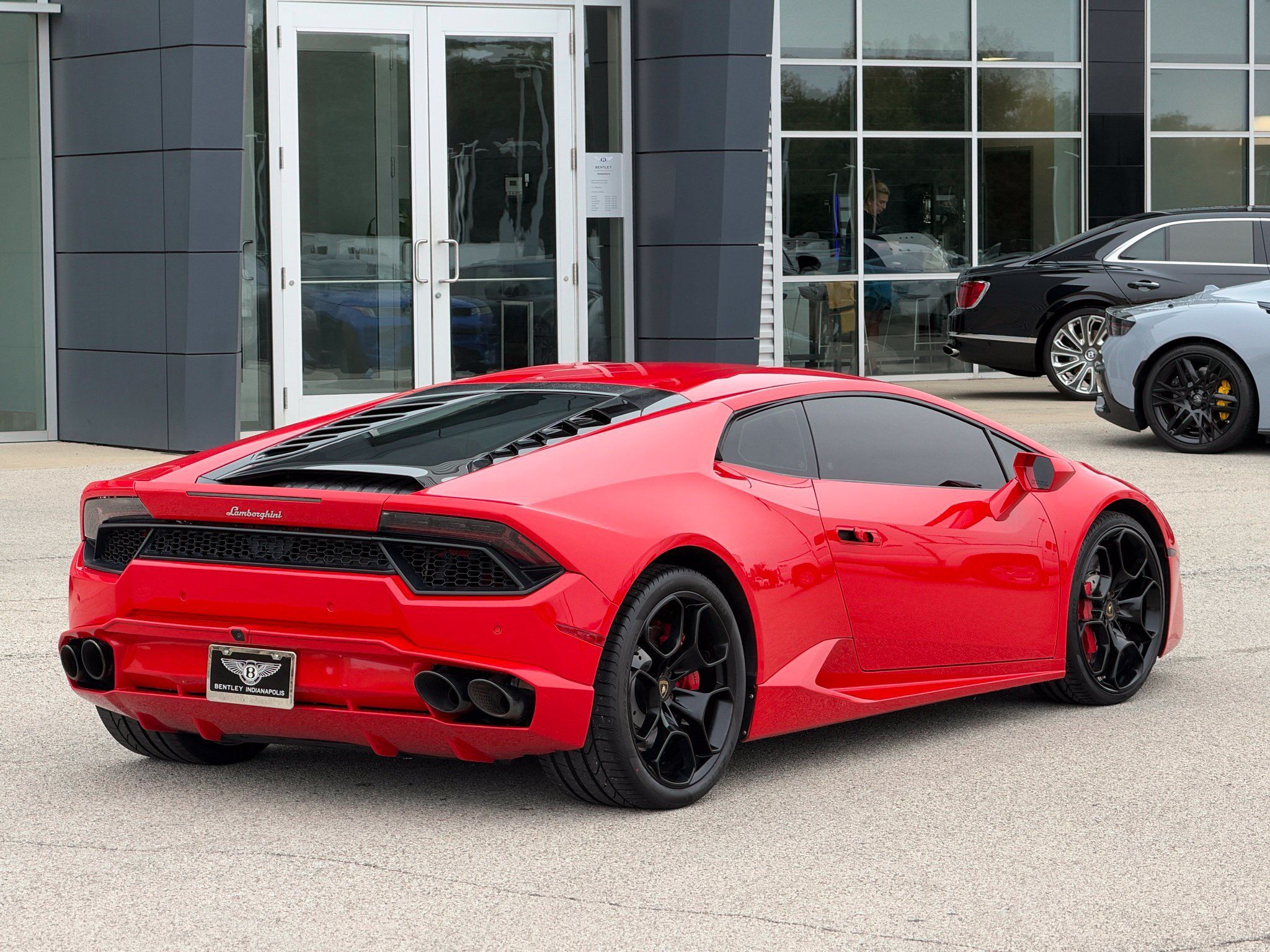 Used 2016 Lamborghini Huracan LP 580-2 RWD image 3