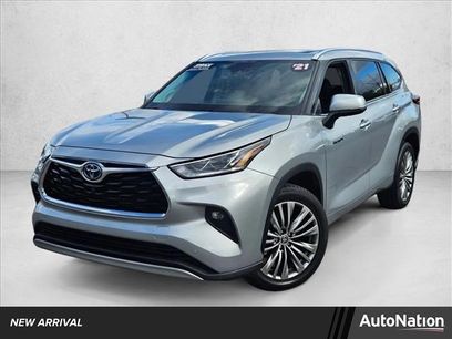 Used 2021 Toyota Highlander Platinum