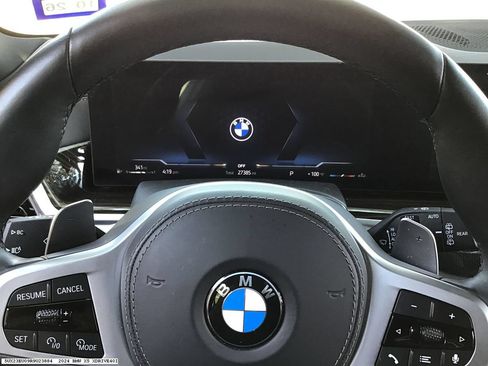 Used 2024 BMW X5 xDrive40i w/ M Sport Package AWD/4WD image 13
