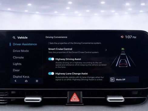 Used 2026 Hyundai Ioniq 5 SEL image 26