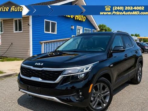 Used 2022 Kia Seltos S AWD/4WD image 1