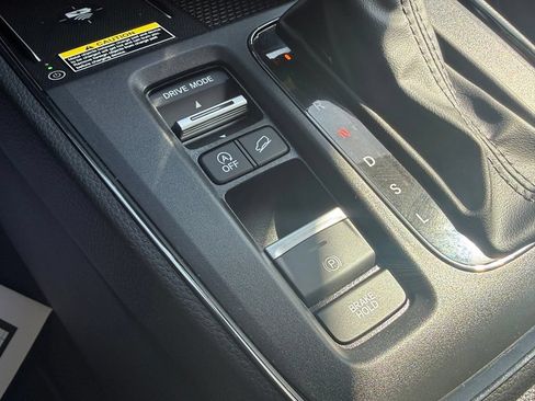 Certified 2024 Honda CR-V EX-L image 32