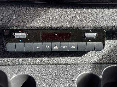 New 2025 Mercedes-Benz Sprinter 2500 image 25