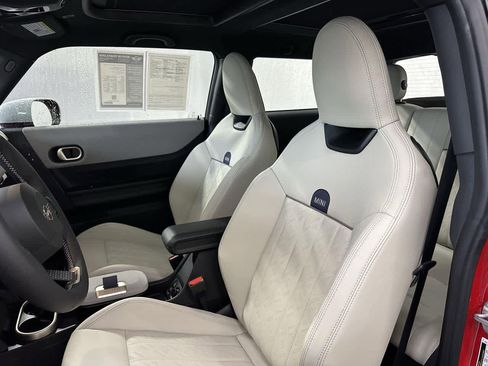 Certified 2025 MINI Cooper 2-Door Hardtop image 11