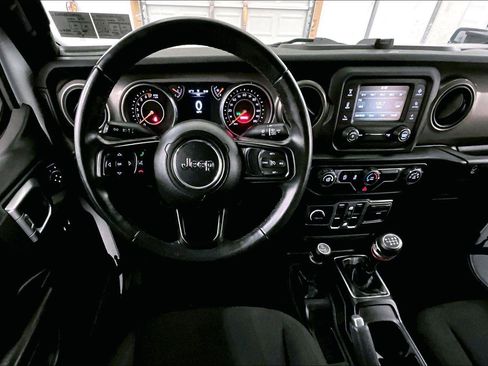 Used 2018 Jeep Wrangler Unlimited Sport S image 5