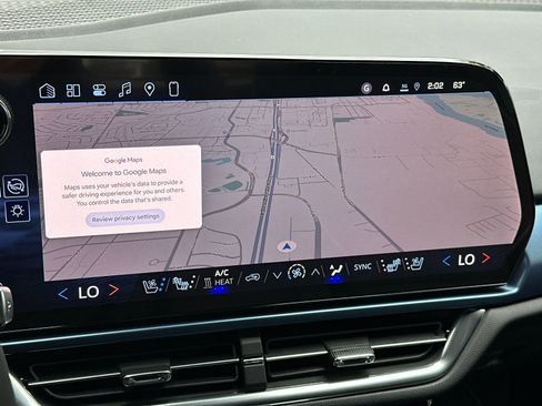 New 2026 Chevrolet Equinox EV LT w/ Convenience Package II image 22