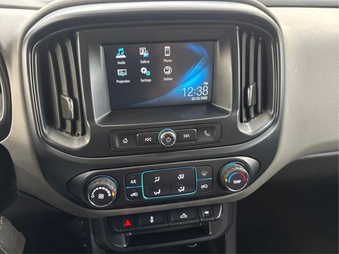 Used 2017 Chevrolet Colorado W/T w/ WT Convenience Package AWD/4WD image 19