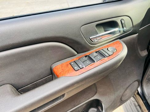 Used 2009 Chevrolet Tahoe 4WD Hybrid image 27