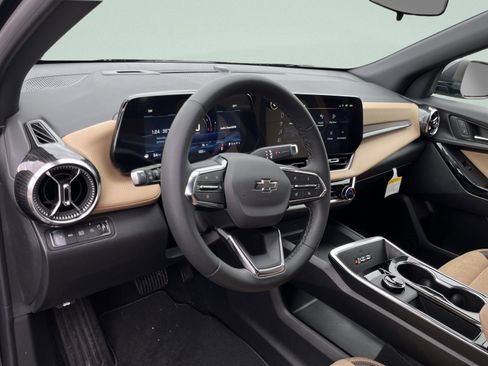 New 2026 Chevrolet Equinox ACTIV image 18