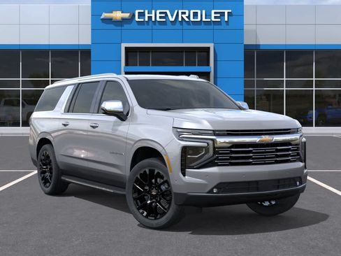 New 2026 Chevrolet Suburban Premier AWD/4WD image 7