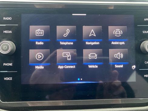 Used 2024 Volkswagen Tiguan Wolfsburg Edition image 15