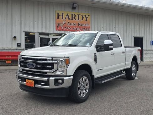 Used 2020 Ford F350 Lariat w/ Lariat Ultimate Package image 2