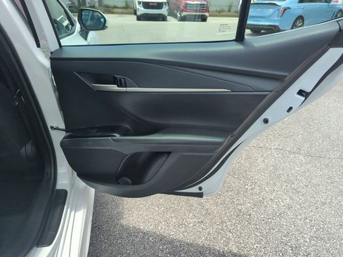 Used 2026 Toyota Camry SE w/ Convenience Package FWD image 29