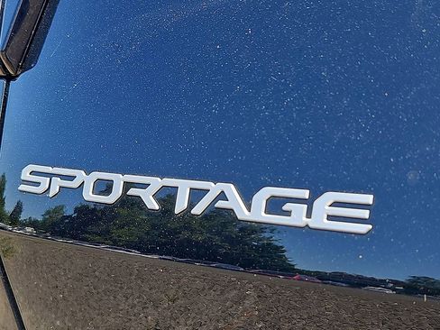 Certified 2023 Kia Sportage SX FWD image 36