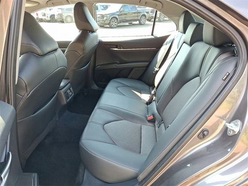Used 2023 Toyota Camry XSE image 10