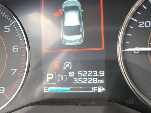 Used 2023 Subaru Crosstrek 2.5i Limited AWD/4WD image 26