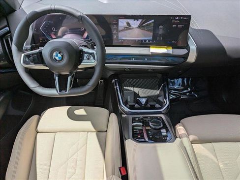 Used 2025 BMW X3 xDrive30i w/ M Sport Package image 16