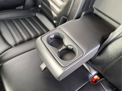 Used 2024 Ford Edge SEL w/ Convenience Package image 14