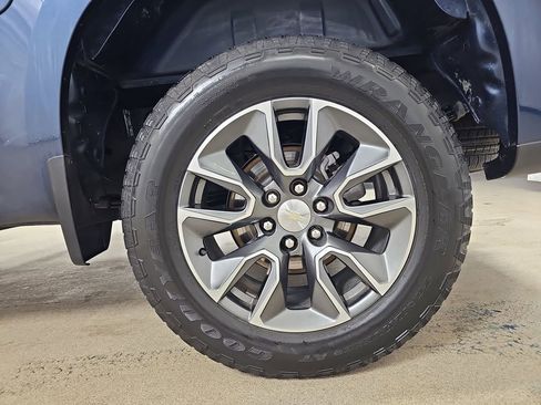Certified 2022 Chevrolet Silverado 1500 LT image 38