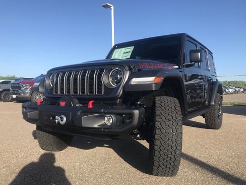 New 2025 Jeep Wrangler Unlimited Rubicon image 3