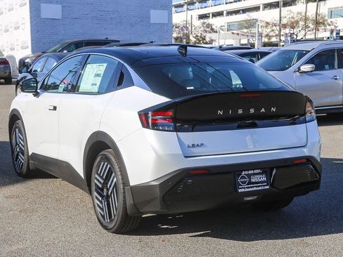 New 2026 Nissan Leaf SV+ FWD image 6
