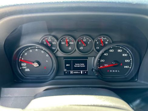 Used 2025 Chevrolet Silverado 1500 Custom Trail Boss AWD/4WD image 31
