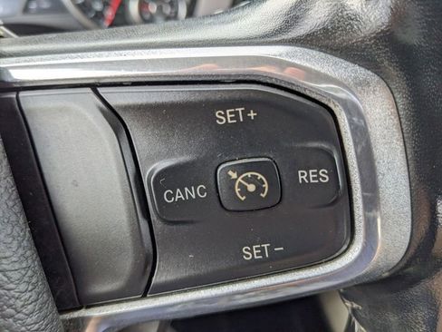 Certified 2023 RAM 2500 Laramie image 33