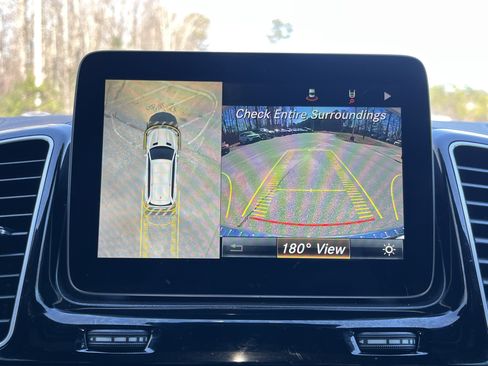 Used 2017 Mercedes-Benz GLS 450 4MATIC image 5