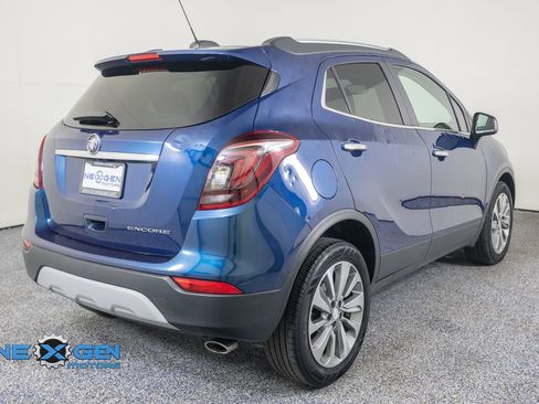 Used 2020 Buick Encore Preferred w/ Safety Package FWD image 7