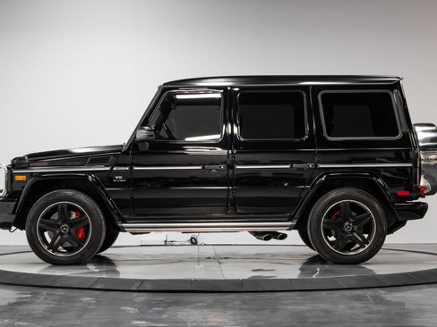 Used 2015 Mercedes-Benz G 63 AMG 4MATIC image 31