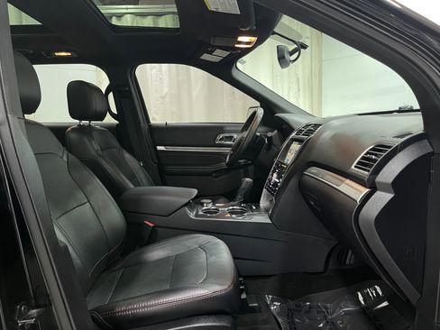 Used 2017 Ford Explorer Sport w/ Equipment Group 401A image 35