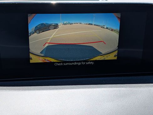 Used 2024 MAZDA MAZDA3 s FWD image 33