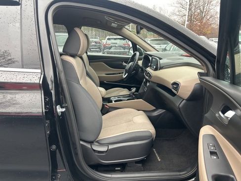Used 2019 Hyundai Santa Fe SEL image 15