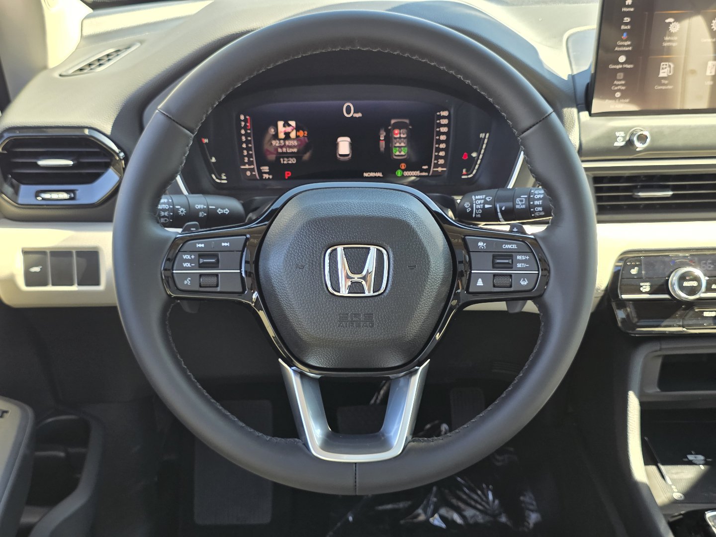 New 2026 Honda Pilot Touring image 27