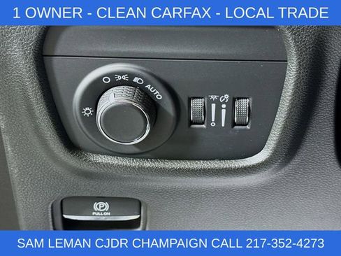 Used 2025 Jeep Grand Cherokee L Altitude image 10
